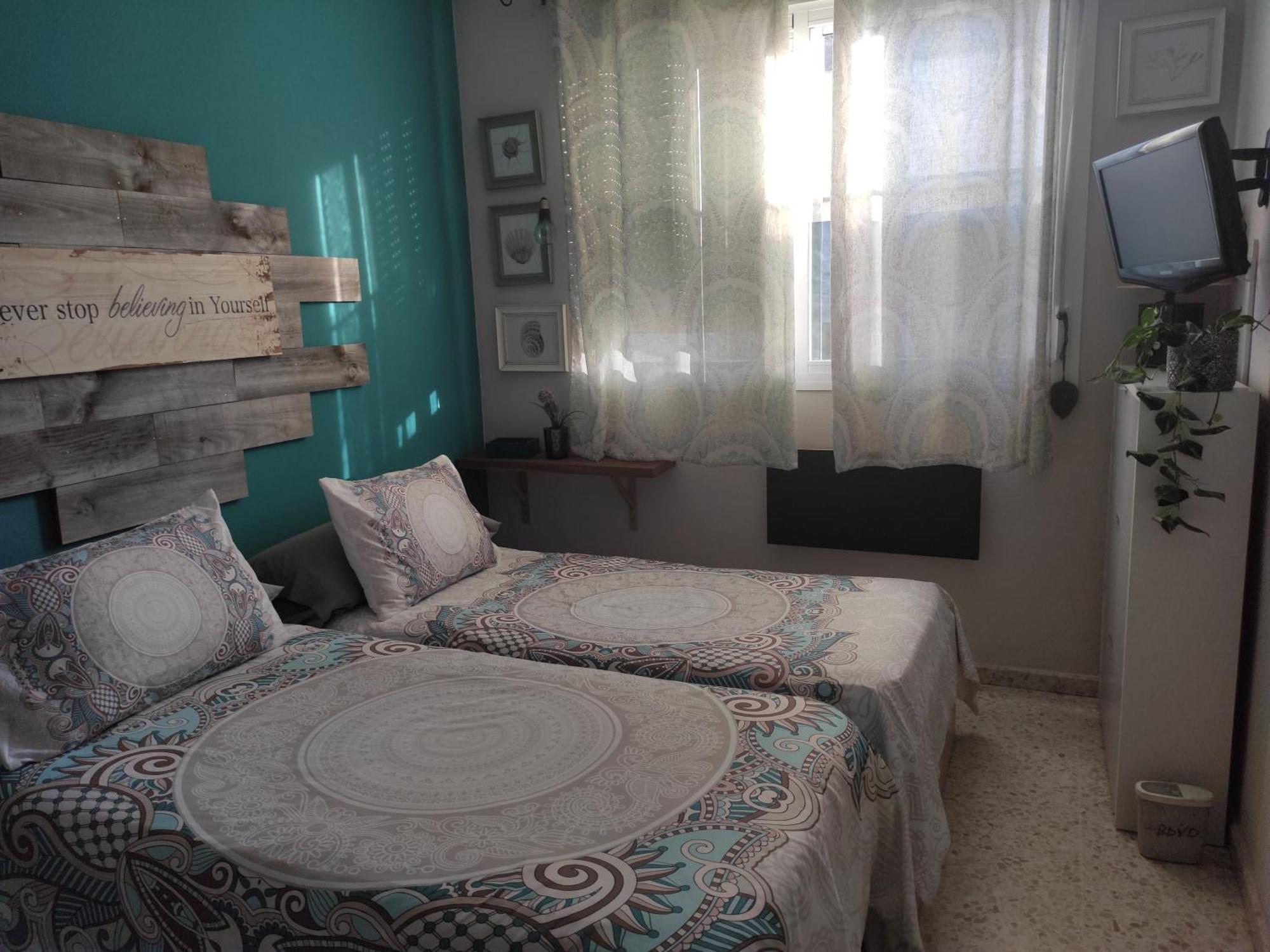 Coria del Río Habitacion Doble Con Aseo Compartido מראה חיצוני תמונה